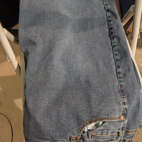 Morgan & Walker Plus Size 30 Jeans – Stretch Denim, Bootcut, Medium Blue - Picture 4 of 7